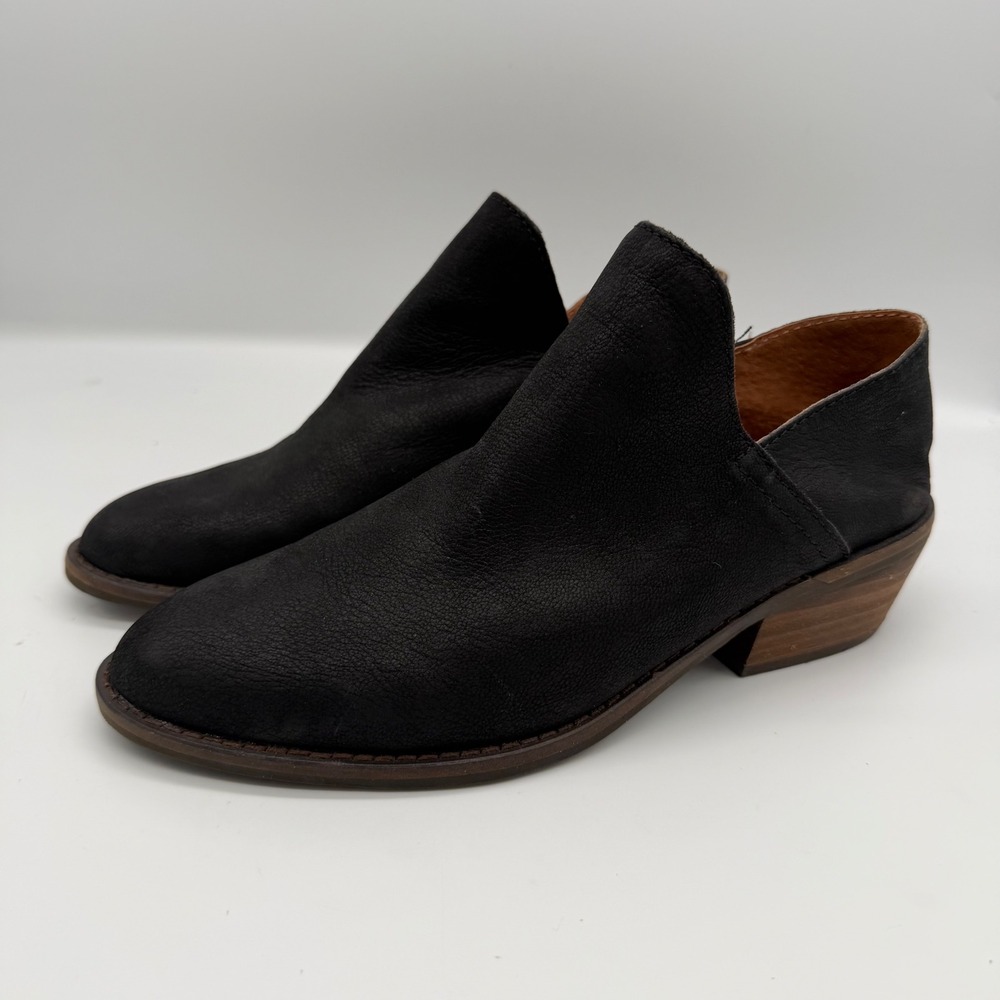 Lucky Brand Fausst Black Leather Side Cutout Ankle Booties Womens 7.5 M Low Heel